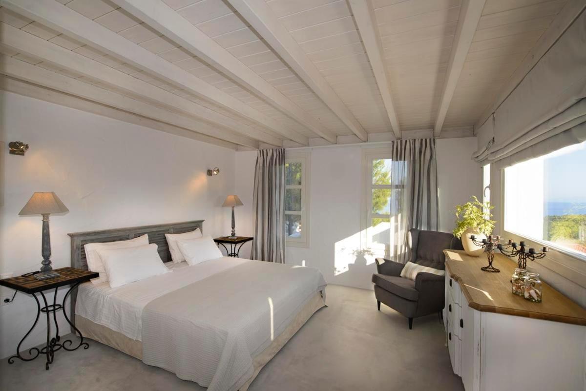 Anemolia Villas With Private Pools Near The Most Beautiful Beaches Of Alonissos Isomata Экстерьер фото